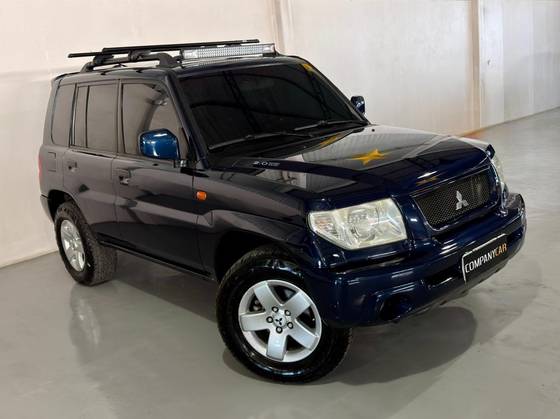 MITSUBISHI PAJERO TR4 2.0 4X4 16V 131CV GASOLINA 4P AUTOMÁTICO MITSUBISHI PAJERO TR4 2.0 4X4 16V 131CV GASOLINA 4P AUTOMÁTICO